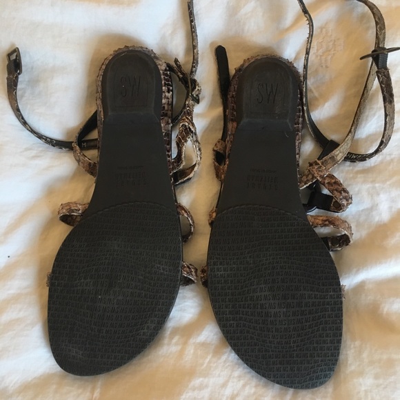 Cute Snakeskin Gladiator Sandals! - Picture 4 of 5